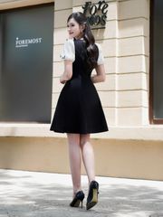 Váy Nữ Dáng Xòe Trên Gối YAME Màu Đen Phối Kem Trang Trí Họa Tiết Nơ Tay Bồng Tiểu Thư Cổ Tròn YAME - Camillo YV669