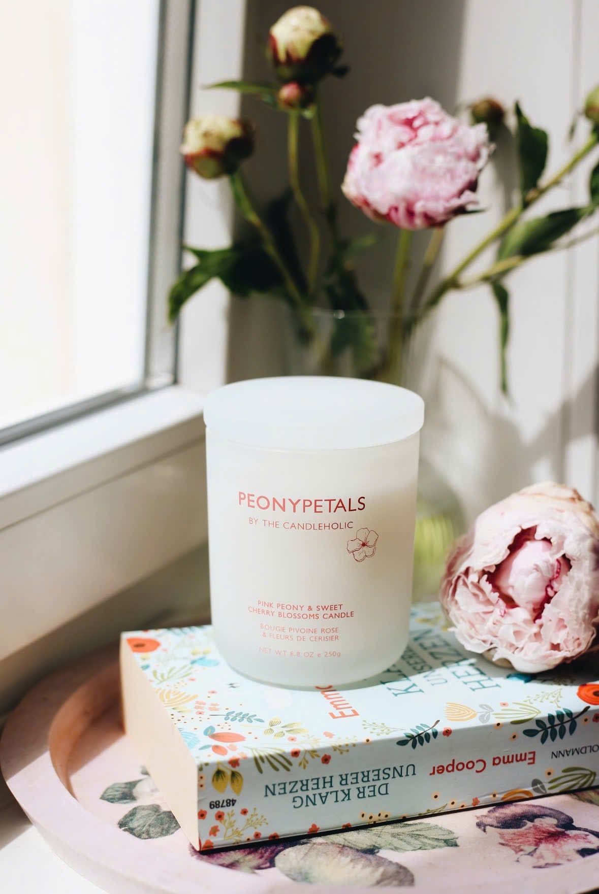 Nến Candleholic Peony Petals