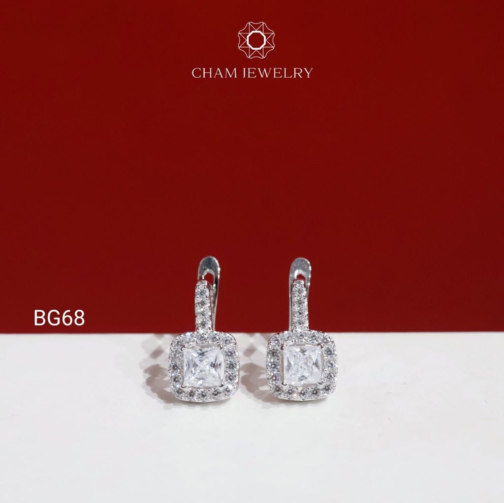 Hoa Tai BG68 CHAM JEWELRY, Hoa Tai Khóa Gài Chủ Vuông 4.0mm (Barcode TBG1119)