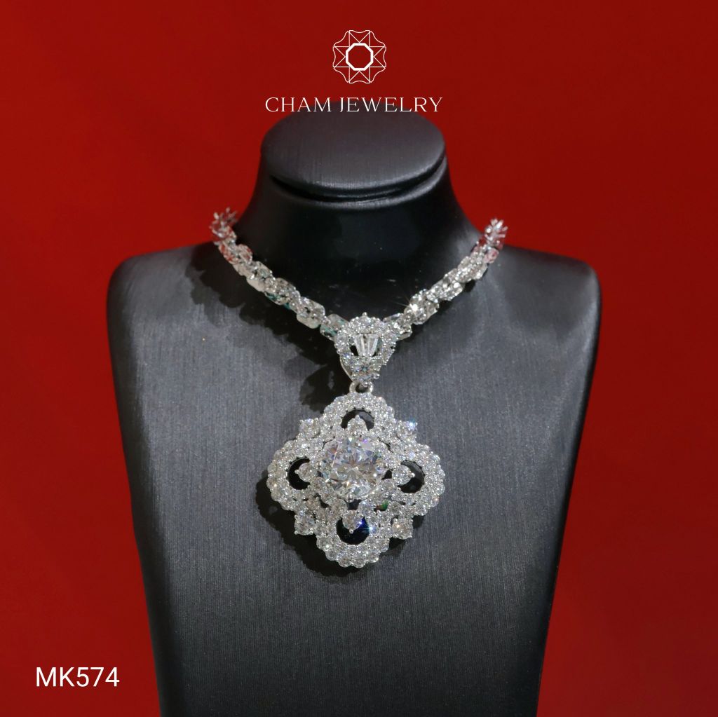 Mặt Dây Chuyền MK574 CHAM JEWELRY, Chủ 9.5mm (Barcode TMA1705).