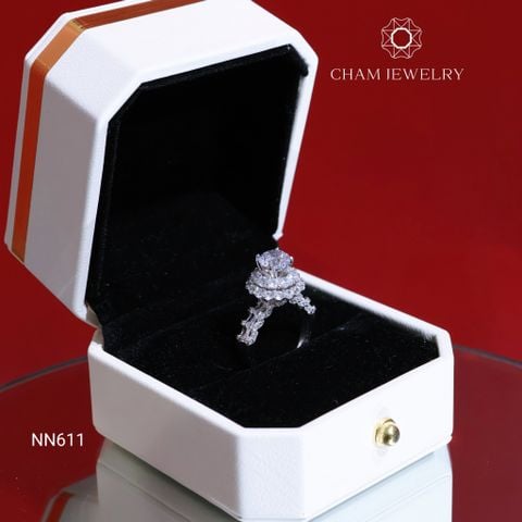Nhẫn NN611 CHAM JEWELRY, Chủ 6.5mm Barcode (TNN1605)