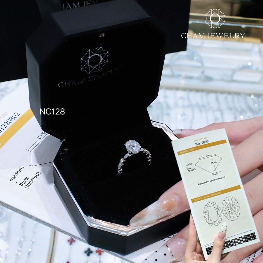 Nhẫn NC128 CHAM JEWELRY, Full Đá Moissanite Chủ 7x9mm (Barcode OTN03)