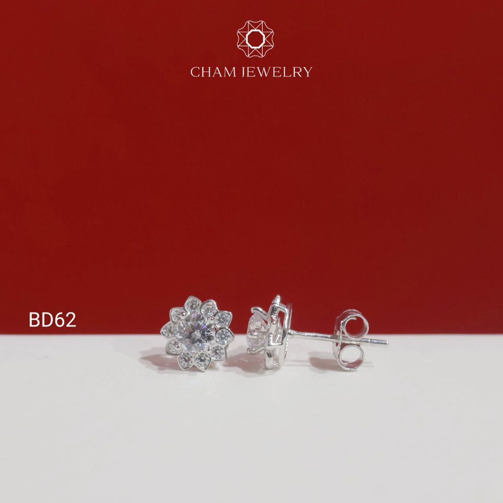 Hoa Tai BD62 CHAM JEWELRY, Hoa Tai Hoa Tia Chủ 4.0mm (Barcode TBD1736).