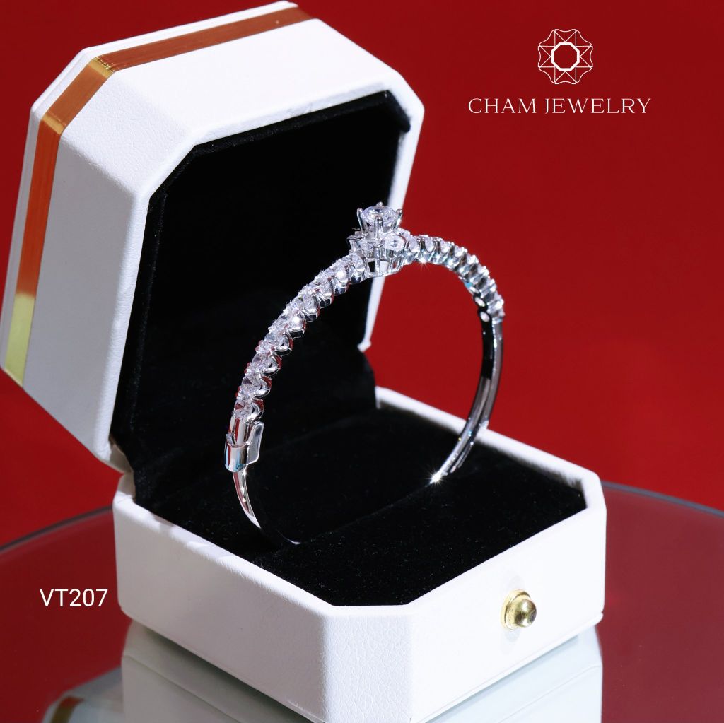 Vòng Tay VT207 CHAM JEWELRY Chủ 5.5mm (Barcode C3DV161)