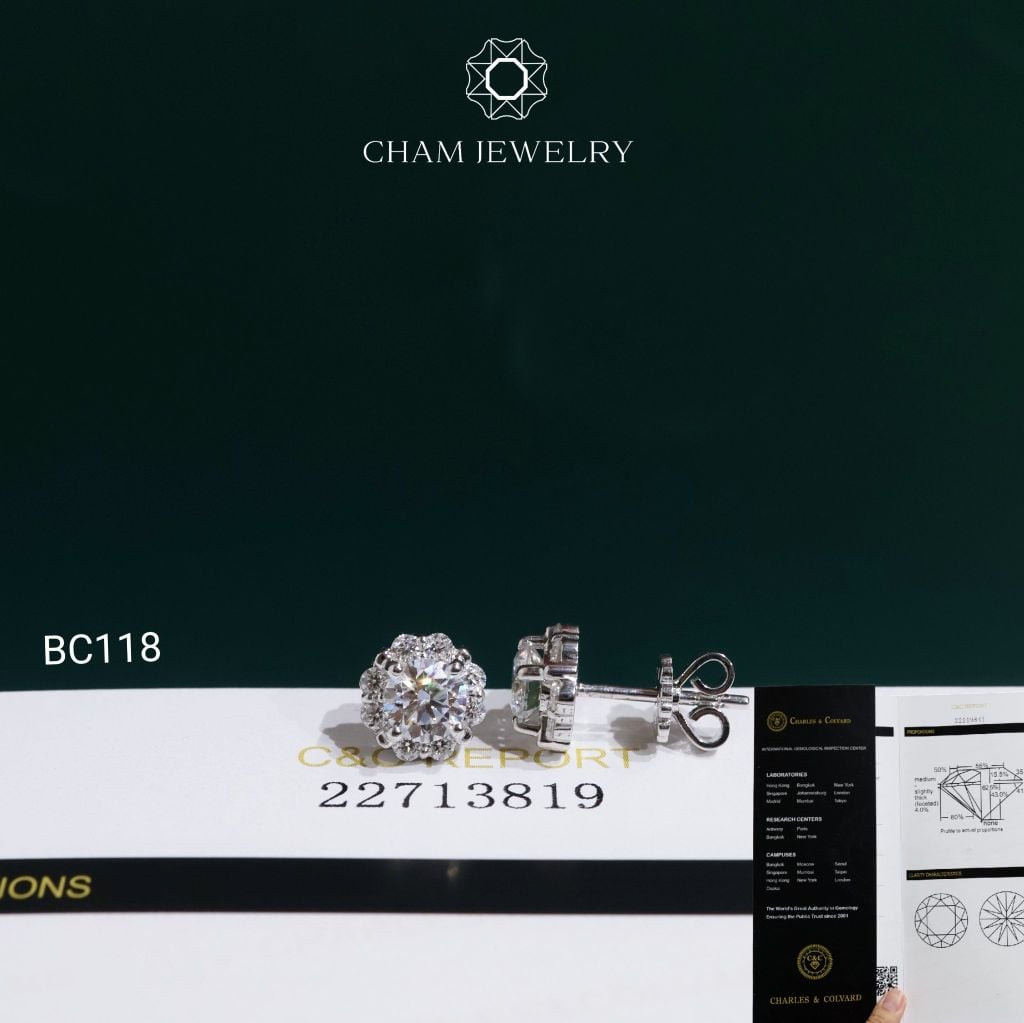 Hoa Tai BC118 CHAM JEWELRY, Hoa Tai Chủ 5.4mm Full Moissanite Đá C&C (OCB38)