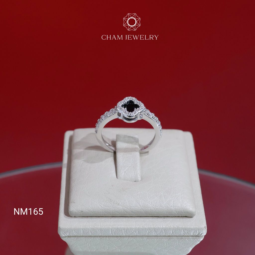 Nhẫn NM165 CHAM JEWELRY , Nhẫn Cỏ 4 Lá Đen Bản 6.0mm (Barcode TVB324).