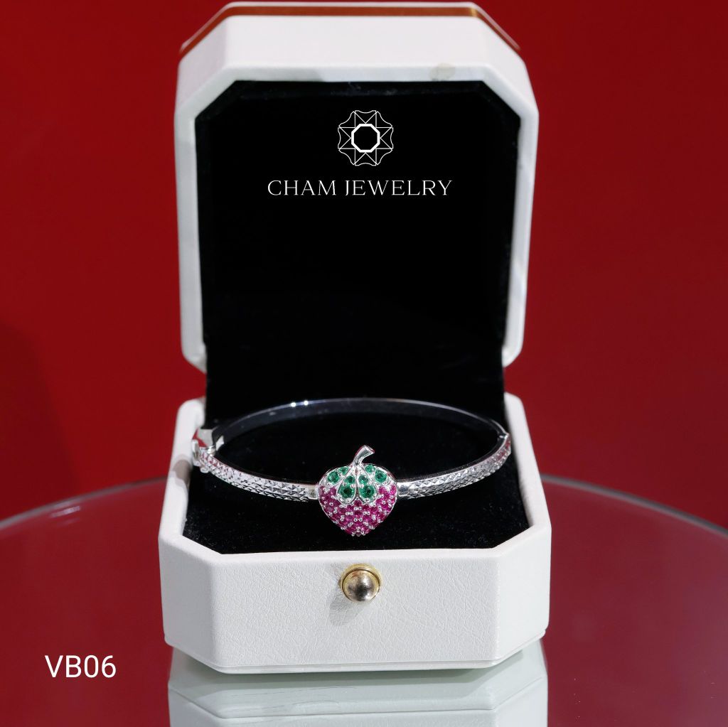Vòng Tay Bé VB06 CHAM JEWELRY, Vòng Dâu Tây Hồng (Barcode TVEC09)