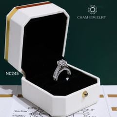 Nhẫn NC245 CHAM JEWELRY, Full Moissanite Chủ 7.5mm (Barcode OCNN52)