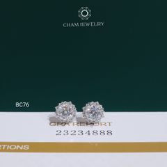 Hoa Tai BC76 CHAM JEWELRY, Hoa Tai Full Moissanite Chủ 5.4mm (Barcode OB90)