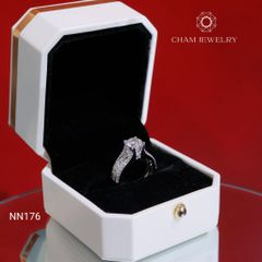 Nhẫn NN176 CHAM JEWELRY, Nhẫn Đai 3 Hàng Đá Chủ 7.0mm (Barcode TNN1793).