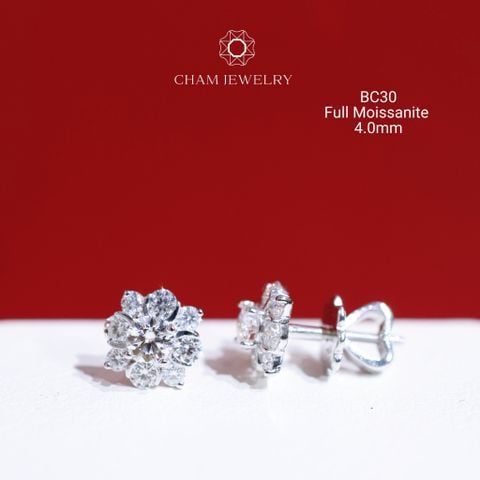 Hoa Tai CHAM JEWELRY BC30, Full Moissanite Chủ 4.0mm (Barcode CAD1VM47)