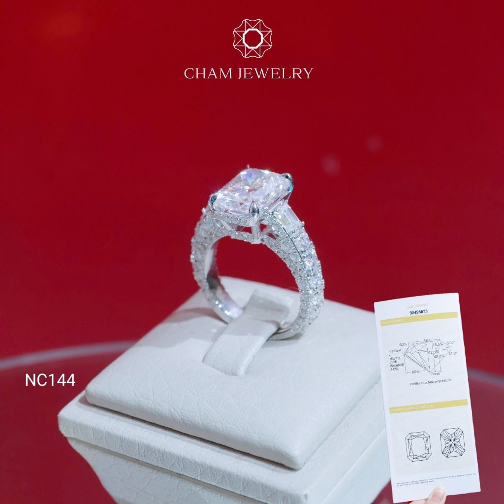 Nhẫn NC144 CHAM JEWELRY, Full Đá Moissanite Chủ 8x11mm (Barcode OTN11)