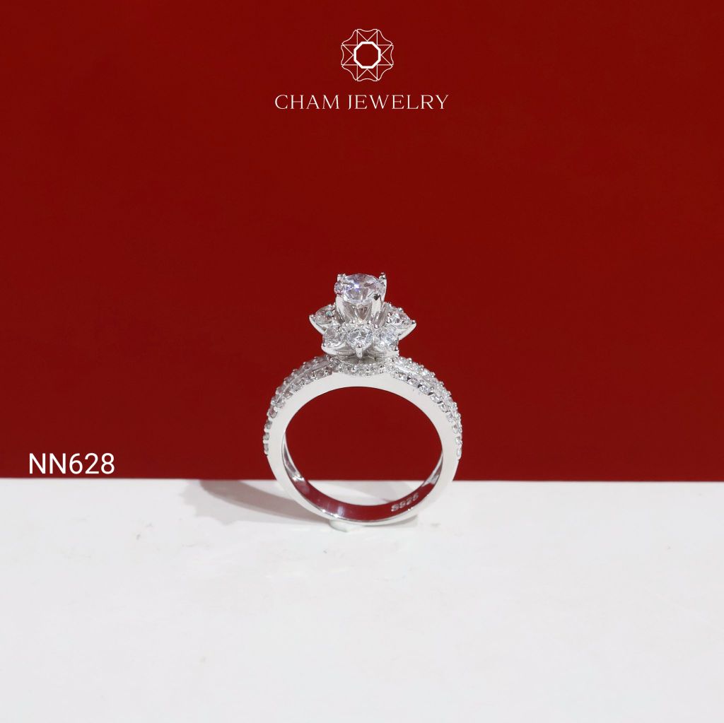 Nhẫn NN628 CHAM JEWELRY, Nhẫn Hoa Tia Chủ 5.0mm ( C-NHN121(D3) ).