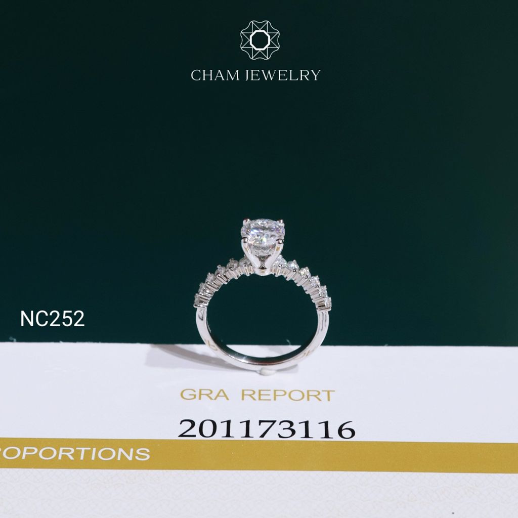 Nhẫn NC252 CHAM JEWELRY, Nhẫn Full Đá Moissanite Chủ 6.3mm (Barcode OCNN58)