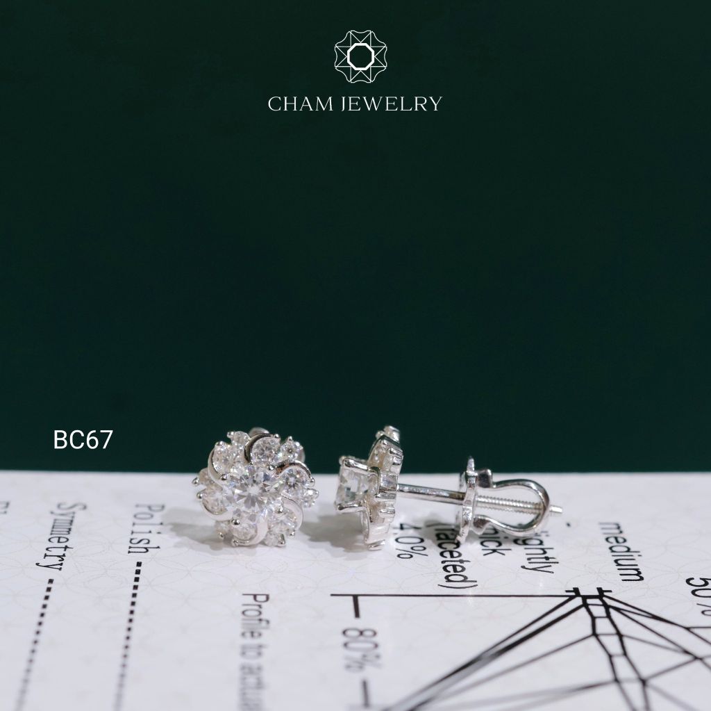 Hoa Tai CHAM JEWELRY BC67, Hoa Tai Xoàn Hoa Full Moissanite Chủ 4.0mm (Barcode TVM155)