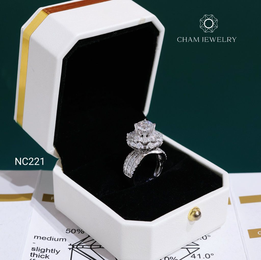 Nhẫn NC221 CHAM JEWELRY, Nhẫn Full Đá Moissanite Chủ 7.2mm (Barcode OCNN55)