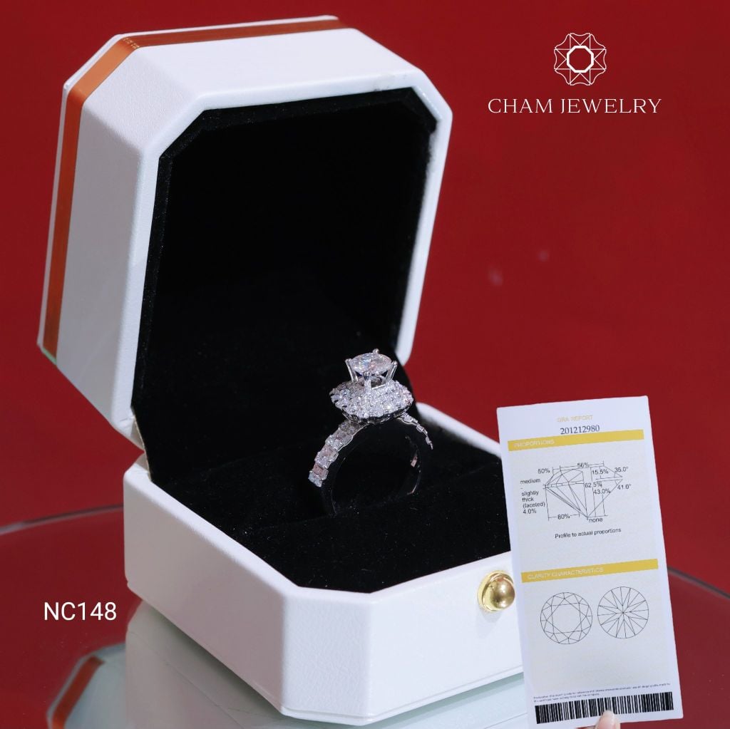 Nhẫn NC148 CHAM JEWELRY, Full Đá Moissanite Chủ 6.3mm (Barcode ONNU157).
