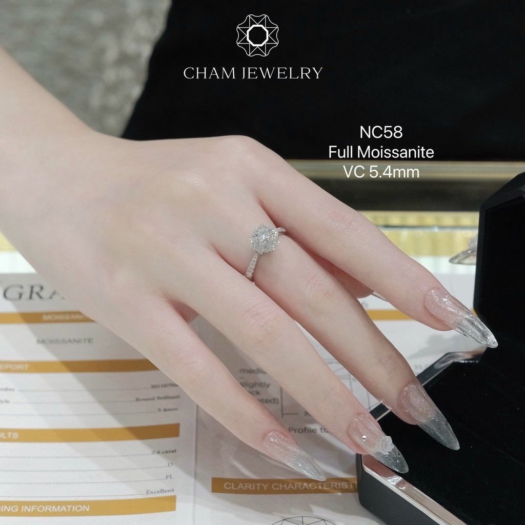 Nhẫn NC58 CHAM JEWELRY, Full Kim Cương Moissanite Chủ 5.5mm (Barcode ONNU45).