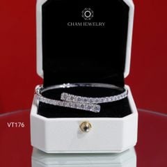 Vòng Tay VT176 CHAM JEWELRY, Full Nửa Hàng Đá Chéo (Barcode CV7598 - C04V846).