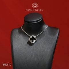 Mặt Dây Chuyền MK110 CHAM JEWELRY, Mặt Xỏ Cỏ 4 Lá Đen Bản 10.0mm Viền Chạm Máy (Barcode TMX408).