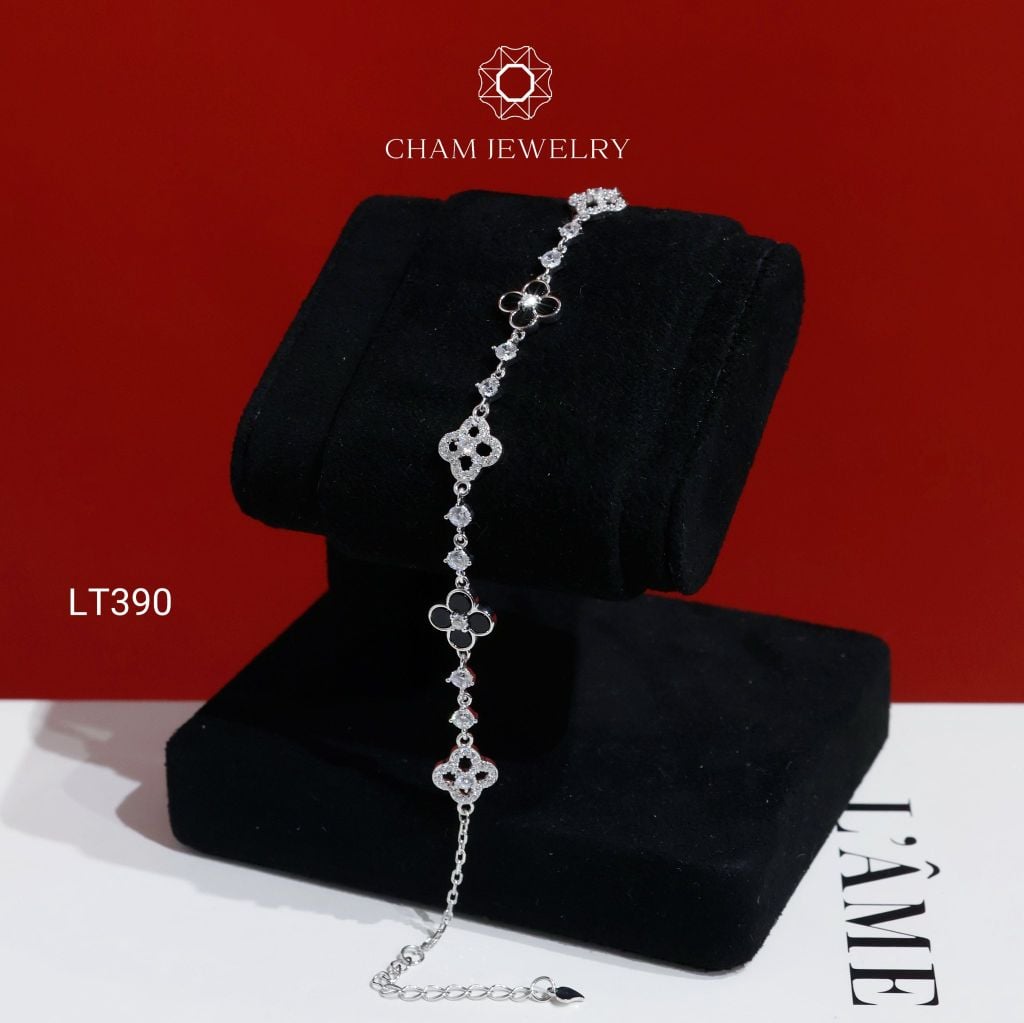 Lắc Tay LT390 CHAM JEWELRY, Lắc Kiểu Cỏ 4 Lá Đen Trắng ( C-LT229(A21) ).