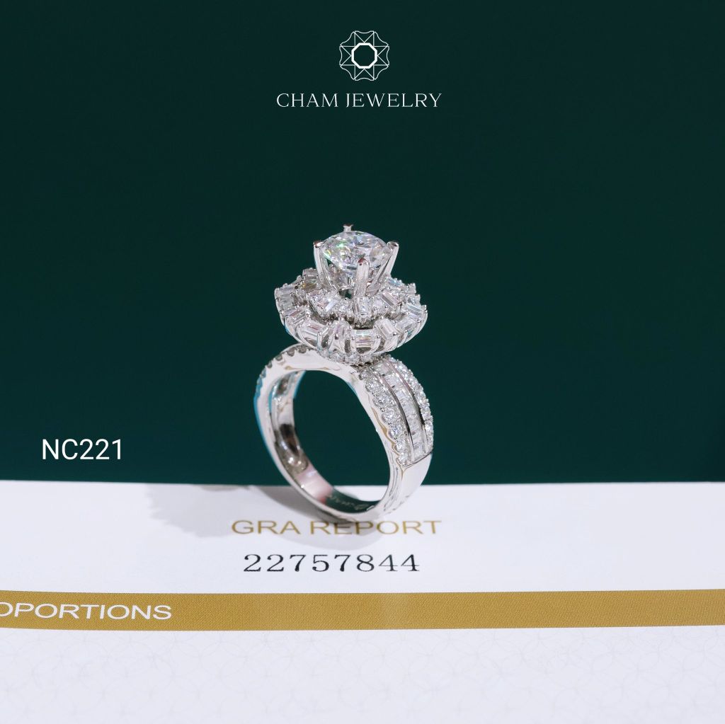 Nhẫn NC221 CHAM JEWELRY, Nhẫn Full Đá Moissanite Chủ 7.2mm (Barcode OCNN55)