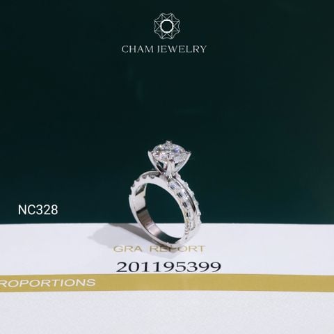 Nhẫn NC328 CHAM JEWELRY, Full Đá Moissanite Chủ 8.0mm (Barcode OCNN130)