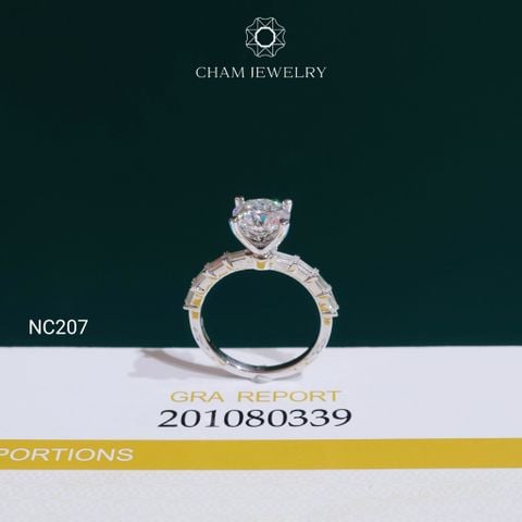 Nhẫn NC207 CHAM JEWELRY, Nhẫn Full Moissanite Chủ 7.5mm (Barcode OCNN32)