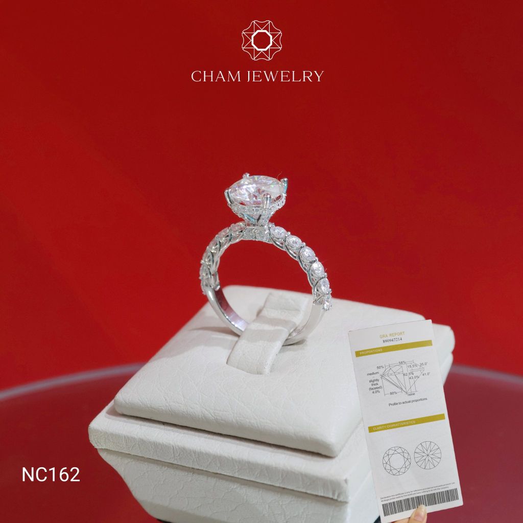 Nhẫn NC162 CHAM JEWELRY, Full Đá Moissanite, Chủ 8.1mm (Barcode OHN16).