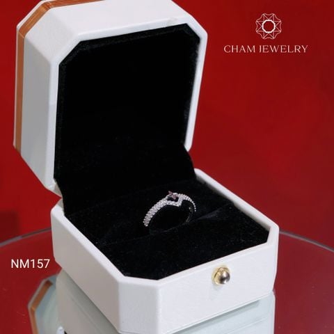 Nhẫn NM157 CHAM JEWELRY, Nhẫn Chữ V (Barcode TNT748).