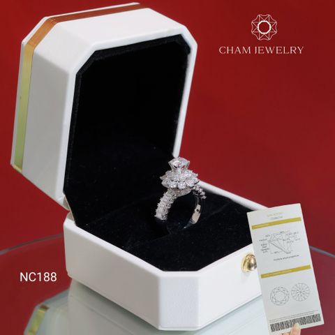 Nhẫn NC188 CHAM JEWELRY, Full Đá Moissanite Chủ 5.5mm (Barcode OCNN19)