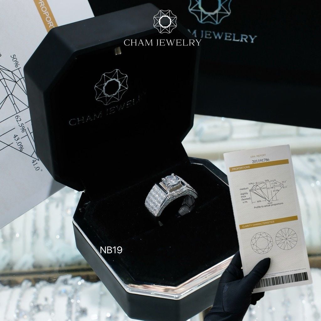 Nhẫn Nam NB19 CHAM JEWELRY, Full Moissanite Cao Cấp, Chủ 6.0mm (Barcode TVM100)