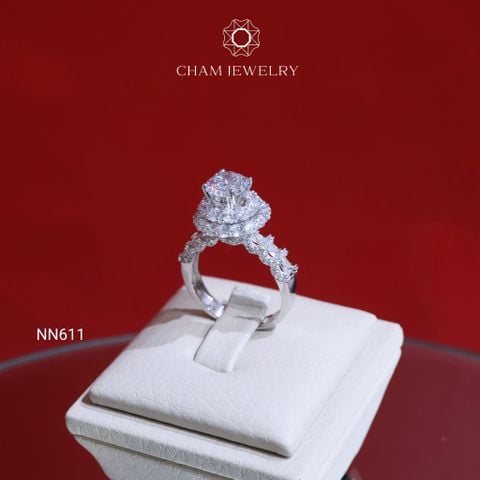 Nhẫn NN611 CHAM JEWELRY, Chủ 6.5mm Barcode (TNN1605)