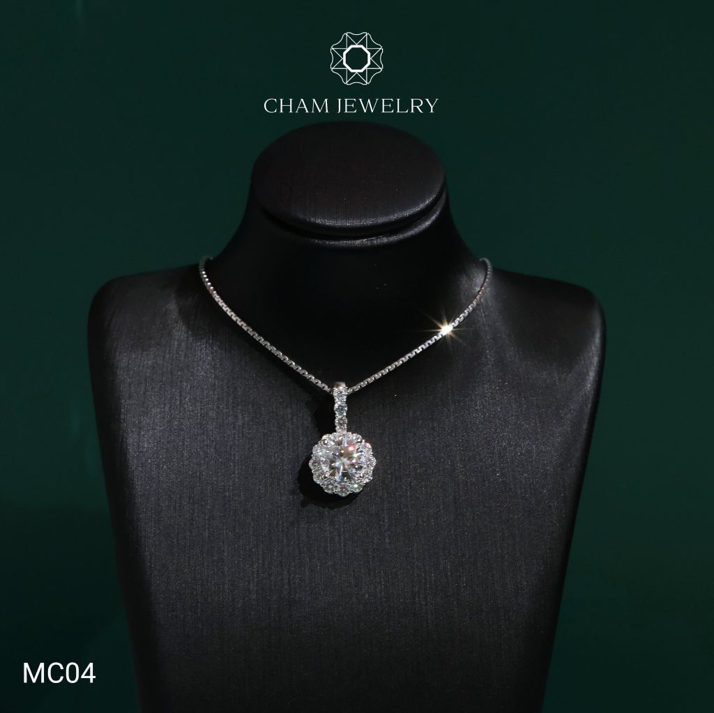 Mặt Dây Chuyền MC04 CHAM JEWELRY , Chủ 6.3mm Full Moissanite Cao Cấp (Barcode OM43).