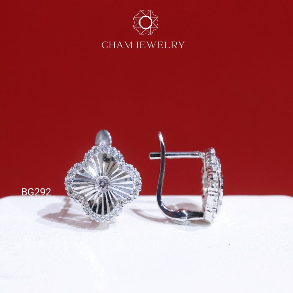Hoa Tai BG292 CHAM JEWELRY, Cỏ 4 Lá Bản 9.0mm (Barcode TBG929).