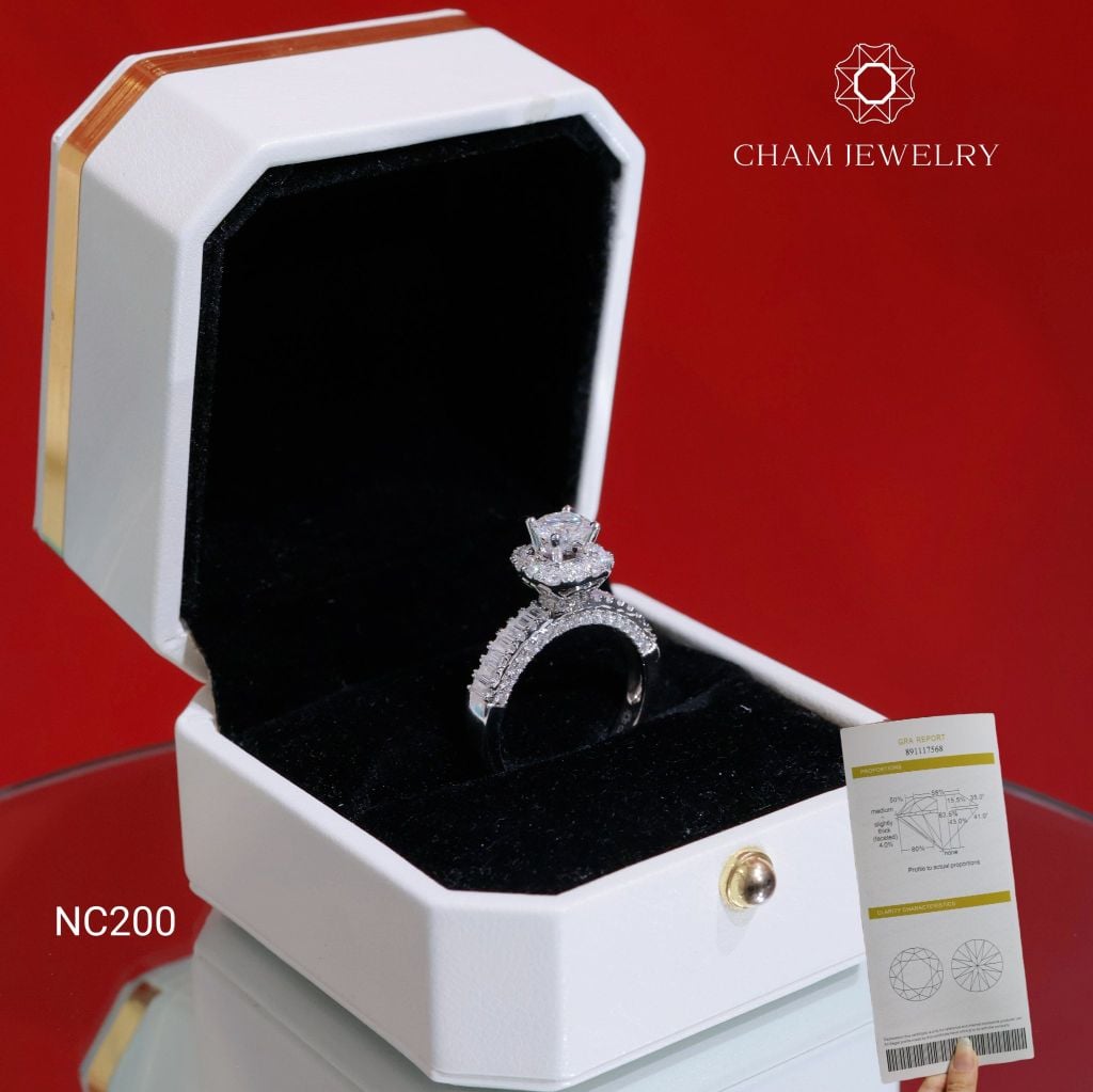 Nhẫn NC200 CHAM JEWELRY, Full Moissanite Chủ 6.0mm (Barcode OCNN27)