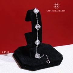 Lắc Tay LT317 CHAM JEWELRY, Lắc Cỏ 4 Lá Trắng Chạm Máy Bảng 8.0mm (Barcode TLT1292-KLVM08).