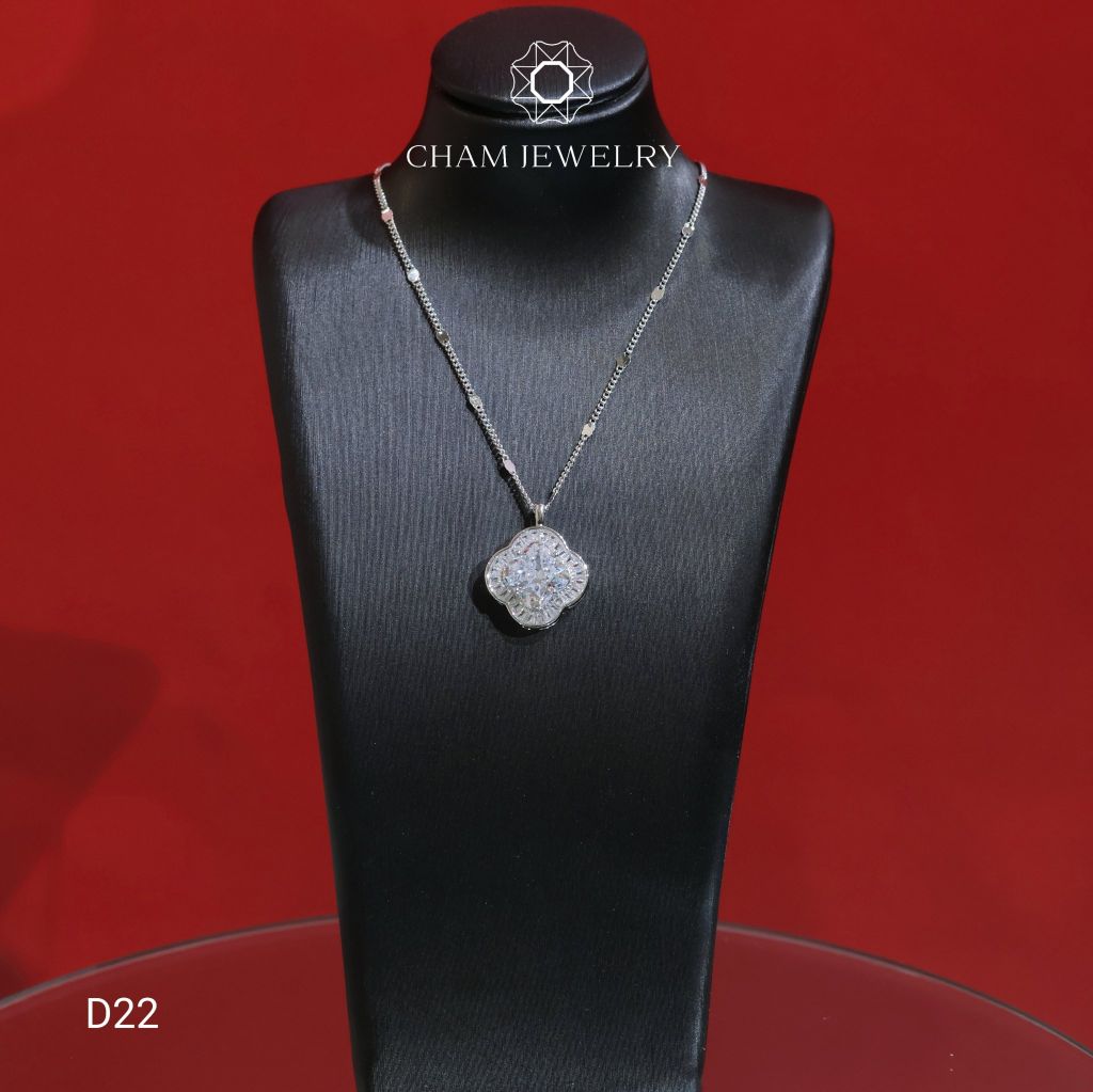 Dây Chuyền CHAM JEWELRY D22, Dây 4 Lá Trắng (Barcode CXL7909106)