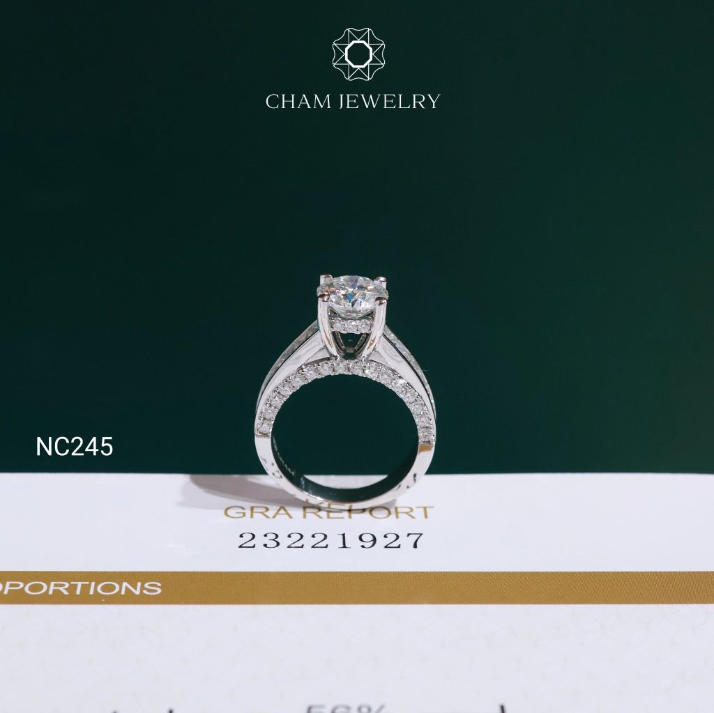 Nhẫn NC245 CHAM JEWELRY, Full Moissanite Chủ 7.5mm (Barcode OCNN52)