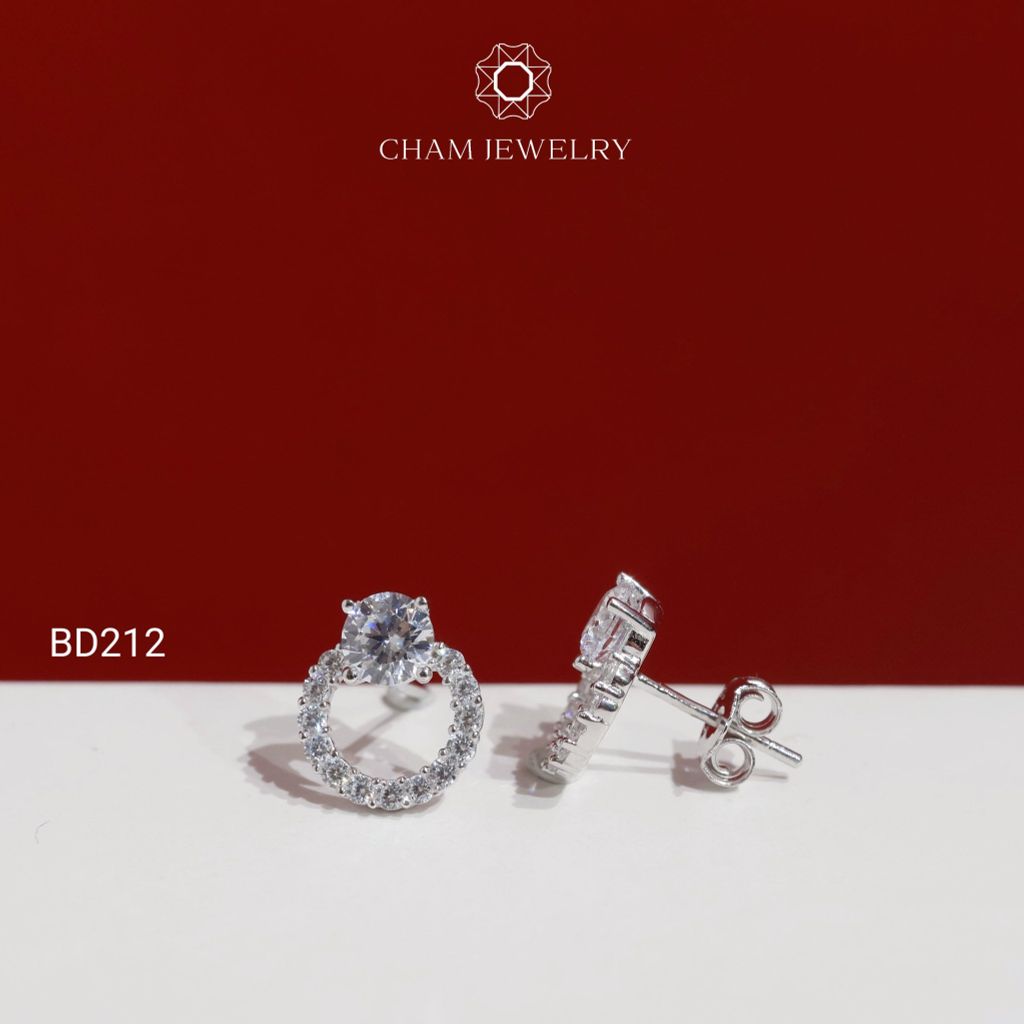 Hoa Tai BD212 CHAM JEWELRY , Chủ 5.0mm (Barcode TBD666).