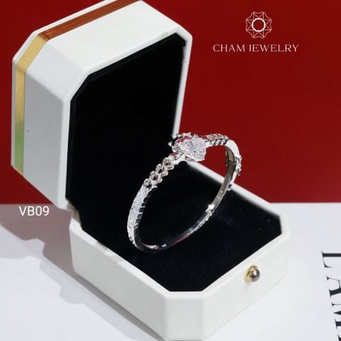 Vòng Tay Bé VB09 CHAM JEWELRY, Vòng Mèo Tim Trắng (Barcode TVE42)