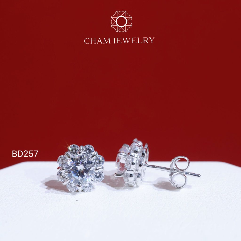 Hoa Tai BD257 CHAM JEWELRY, Chủ 5.5mm (Barcode TBD1282).