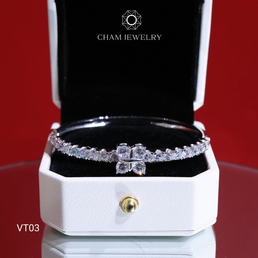 Vòng Tay CHAM JEWELRY VT03, Vòng Đá 4 Cánh (Barcode C3DV171).