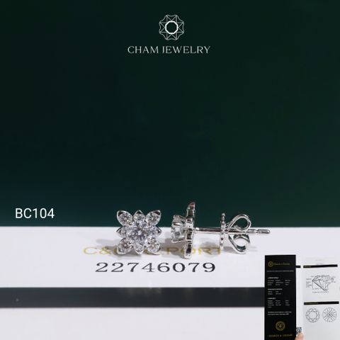 Hoa Tai BC104 CHAM JEWELRY, Đá Moissanite C&C Chủ 4.0mm (Barcode OCB52)