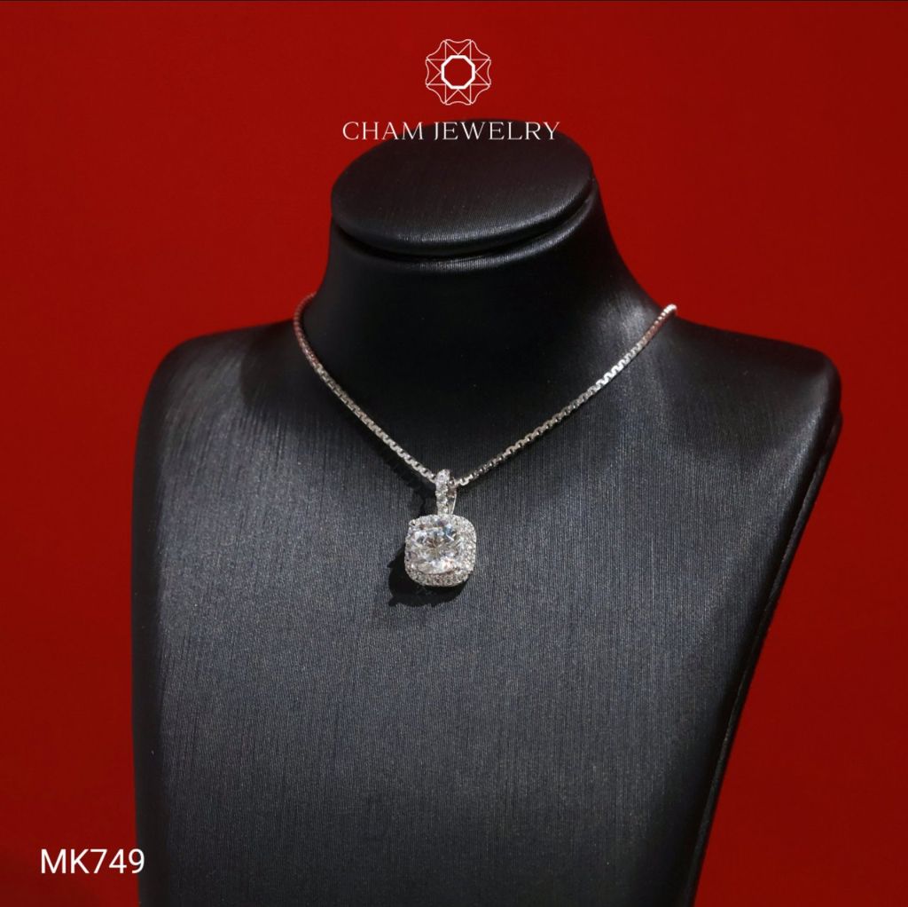 Mặt Dây Chuyền MK749 CHAM JEWELRY, Mặt Vuông Chủ 6.0mm (Barcode TMX452).