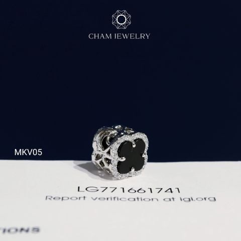 Mặt Dây Chuyền MKV05 Vàng 10k Kim Cương Lab Grown Diamond (Barcode DM1)