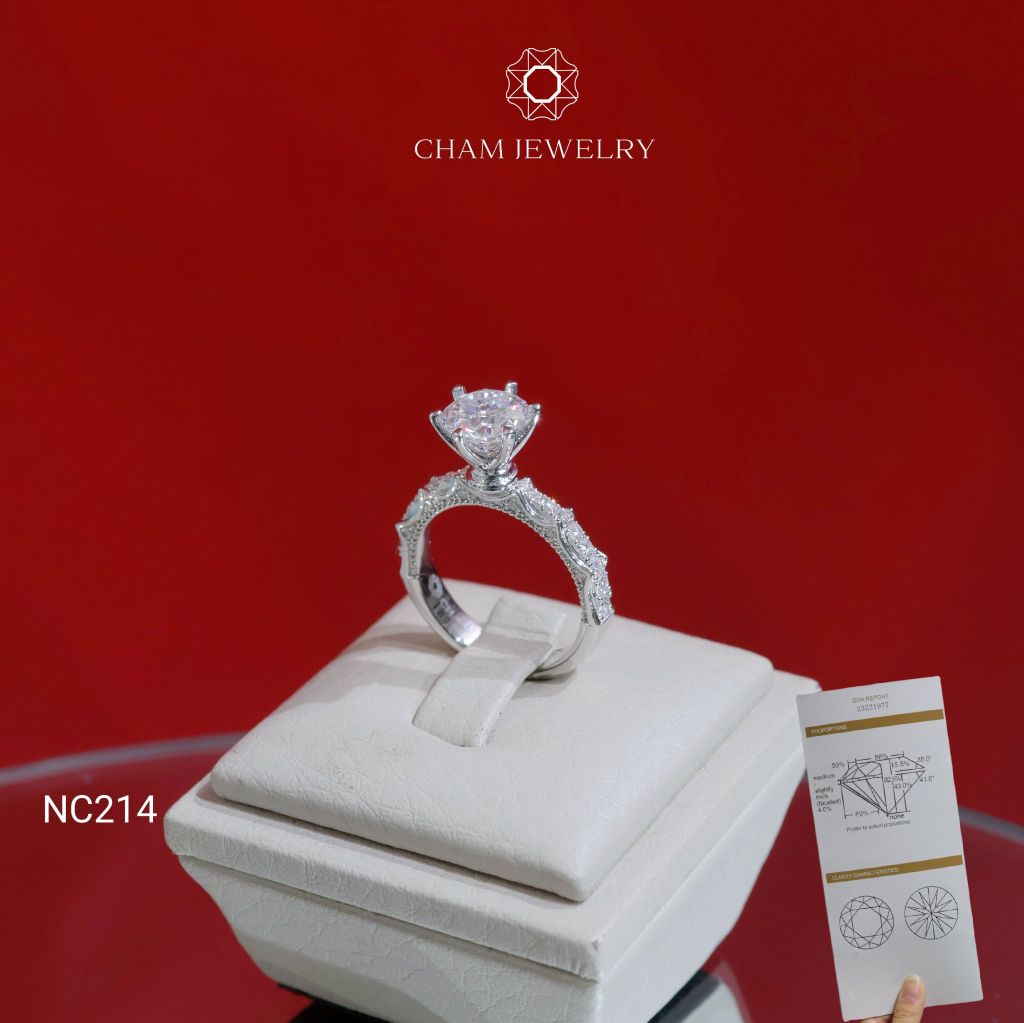Nhẫn NC214 CHAM JEWELRY, Full Đá Moissanite Chủ 7.2mm (Barcode OCNN42)