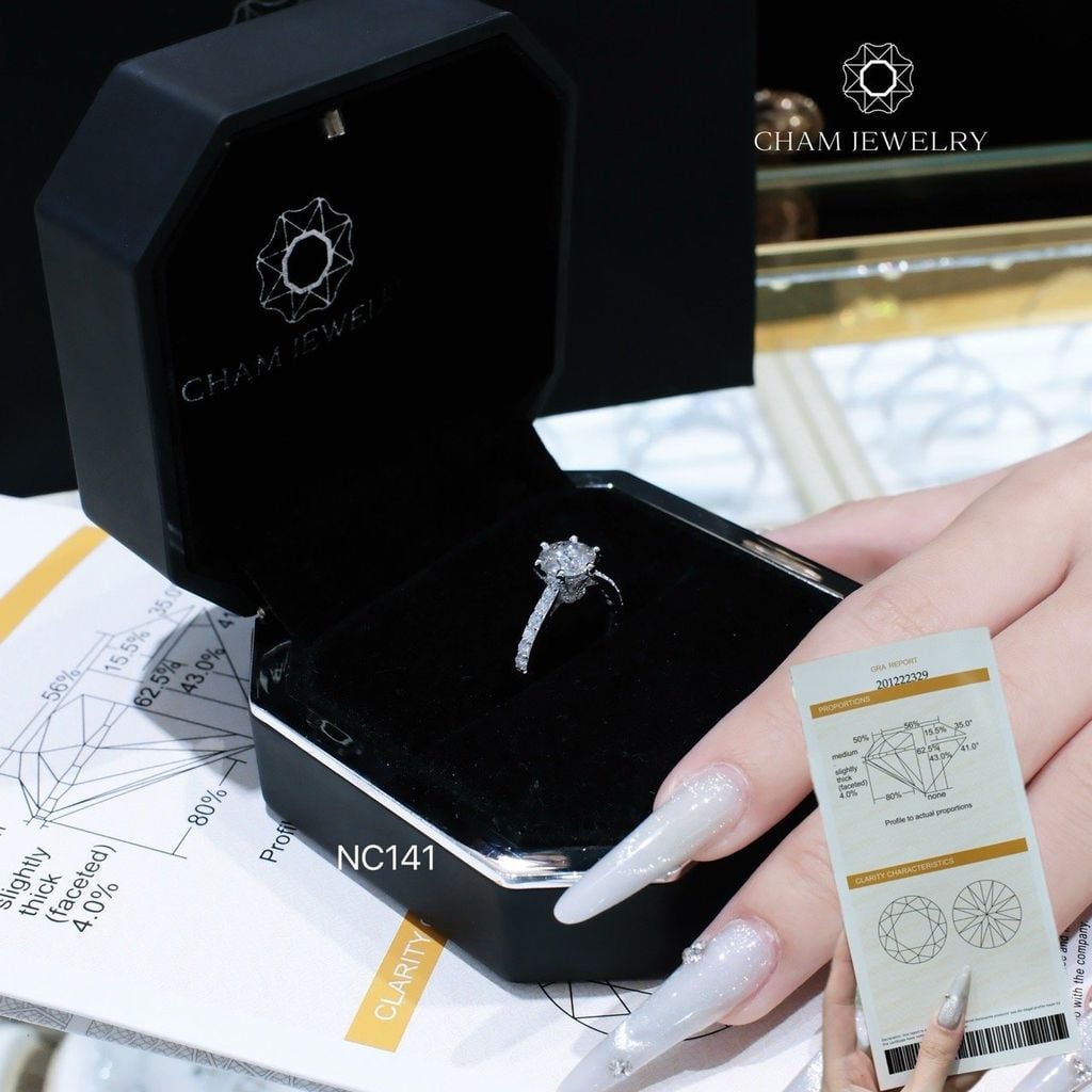 Nhẫn NC141 CHAM JEWELRY, Full Đá Moissanite Chủ 7.2mm (Barcode ONNU214)