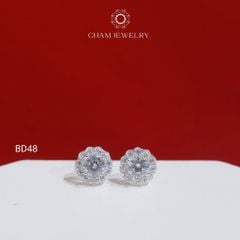 Hoa Tai BD48 CHAM JEWELRY, Chủ 4.5mm (Barcode TBD1677).