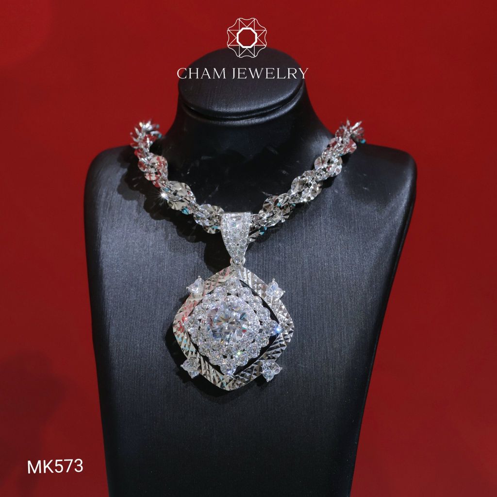 Mặt Dây Chuyền MK573 CHAM JEWELRY, Chủ 9.0mm (Barcode TMA1704).